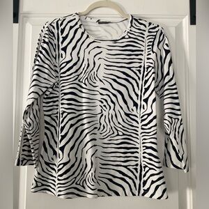 J. McLaughlin Black and White Zebra Long Sleeve Top